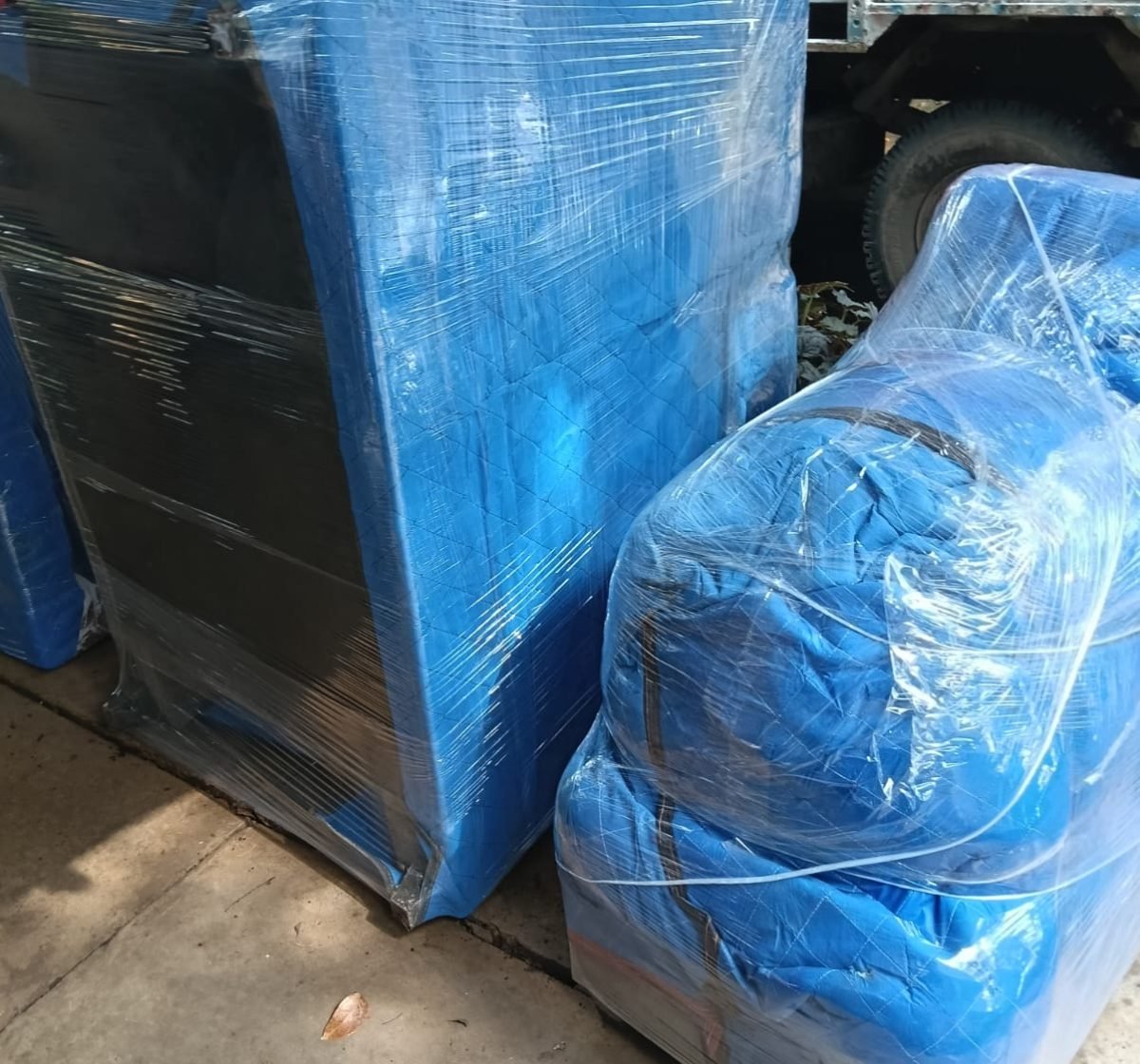 WhatsApp Image 2025-11-08 at 1.58.39 PM (1)